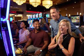 fz354 App par kya milta hai: slots, live meja aur betslip